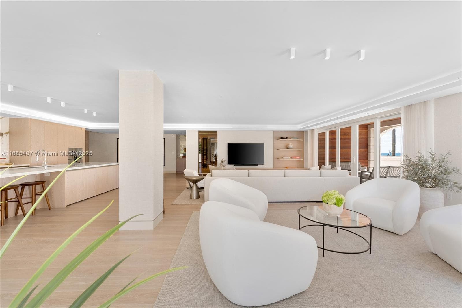 7917 Fisher Island Dr 7917 photo 18