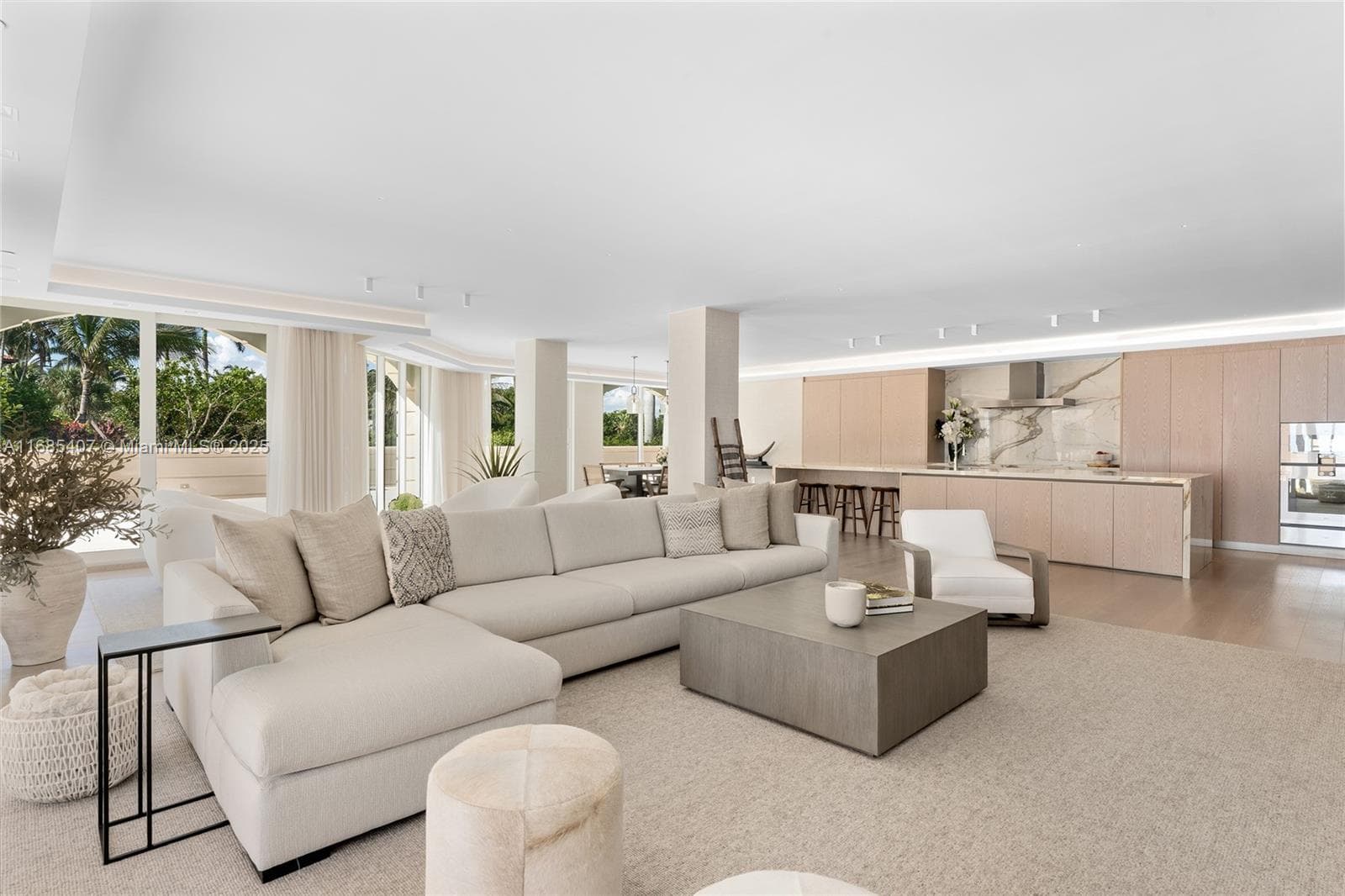 7917 Fisher Island Dr 7917 photo 11