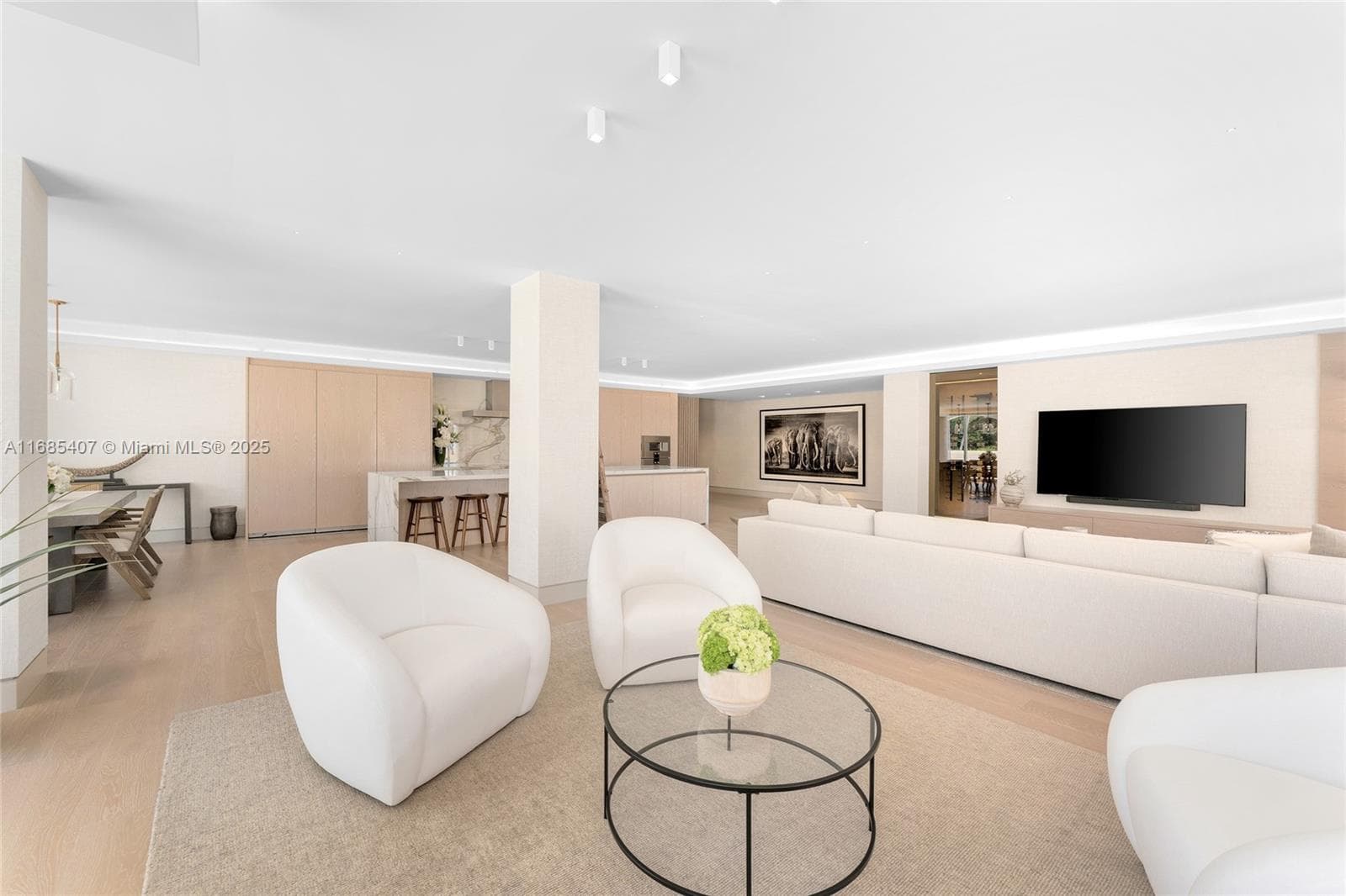 7917 Fisher Island Dr 7917 photo 19