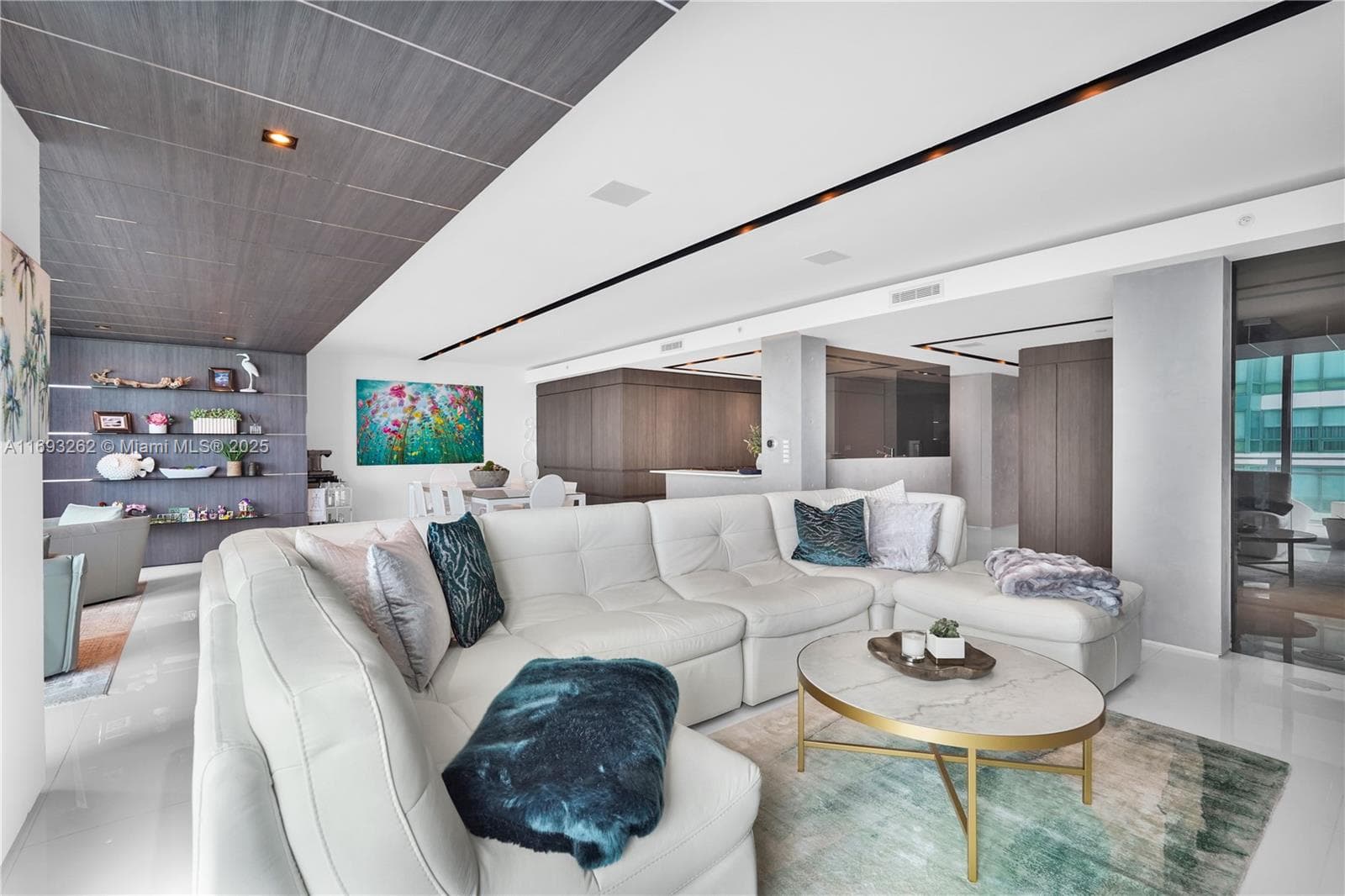 3535 Ocean Drive 2104 photo 17