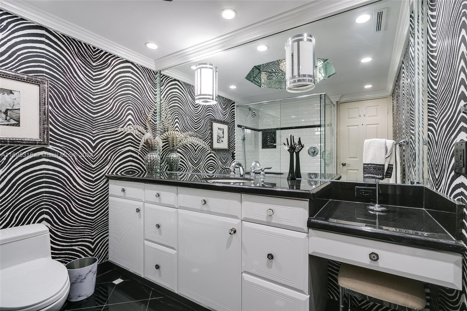 1200 Ocean Blvd 4D photo 20