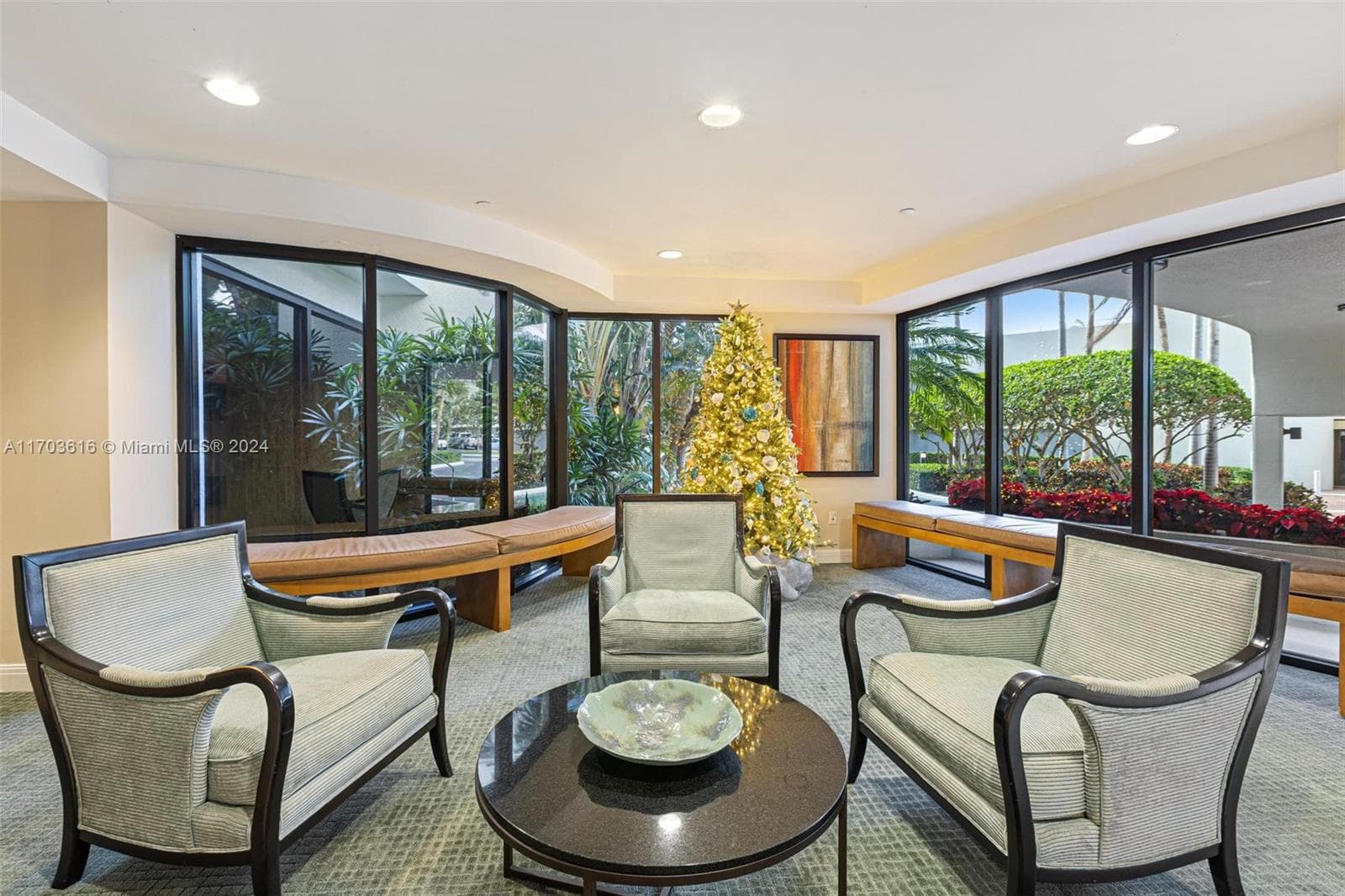 3000 Ocean Dr 24H photo 23