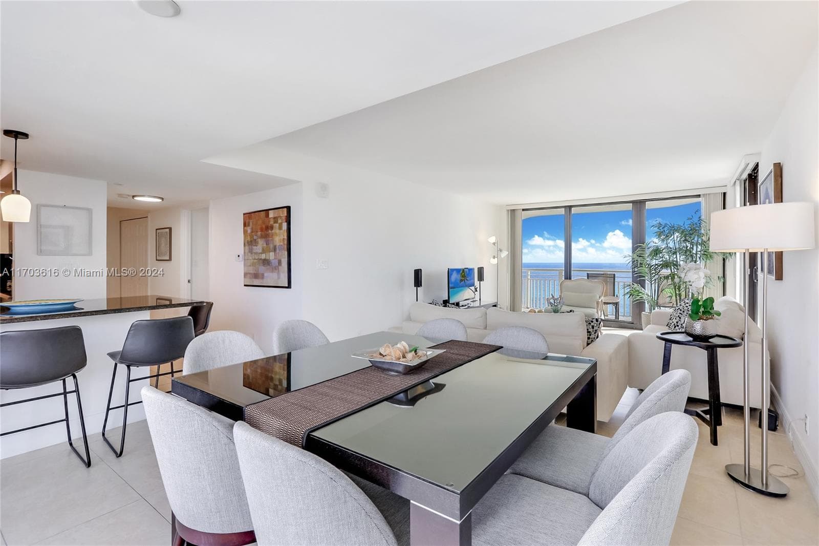 3000 Ocean Dr 24H photo 7
