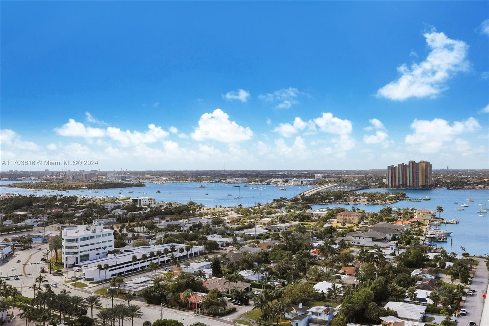 3000 Ocean Dr 24H photo 19