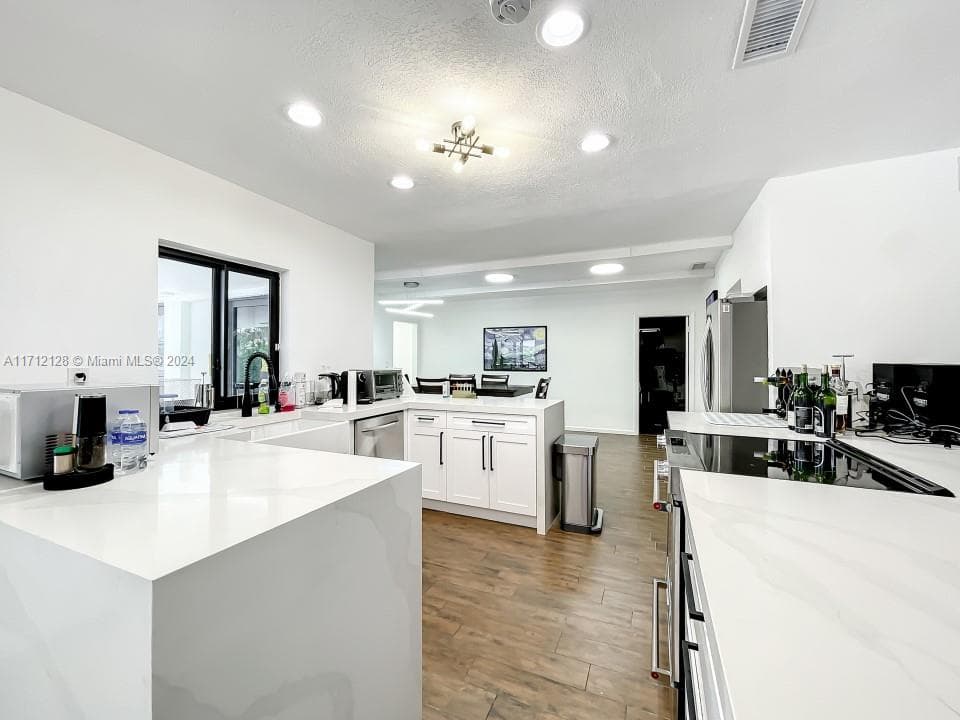 3351 164th St photo 17