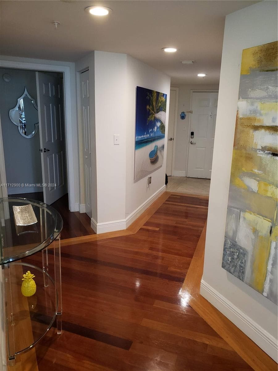 2080 S Ocean Dr 311 photo 13