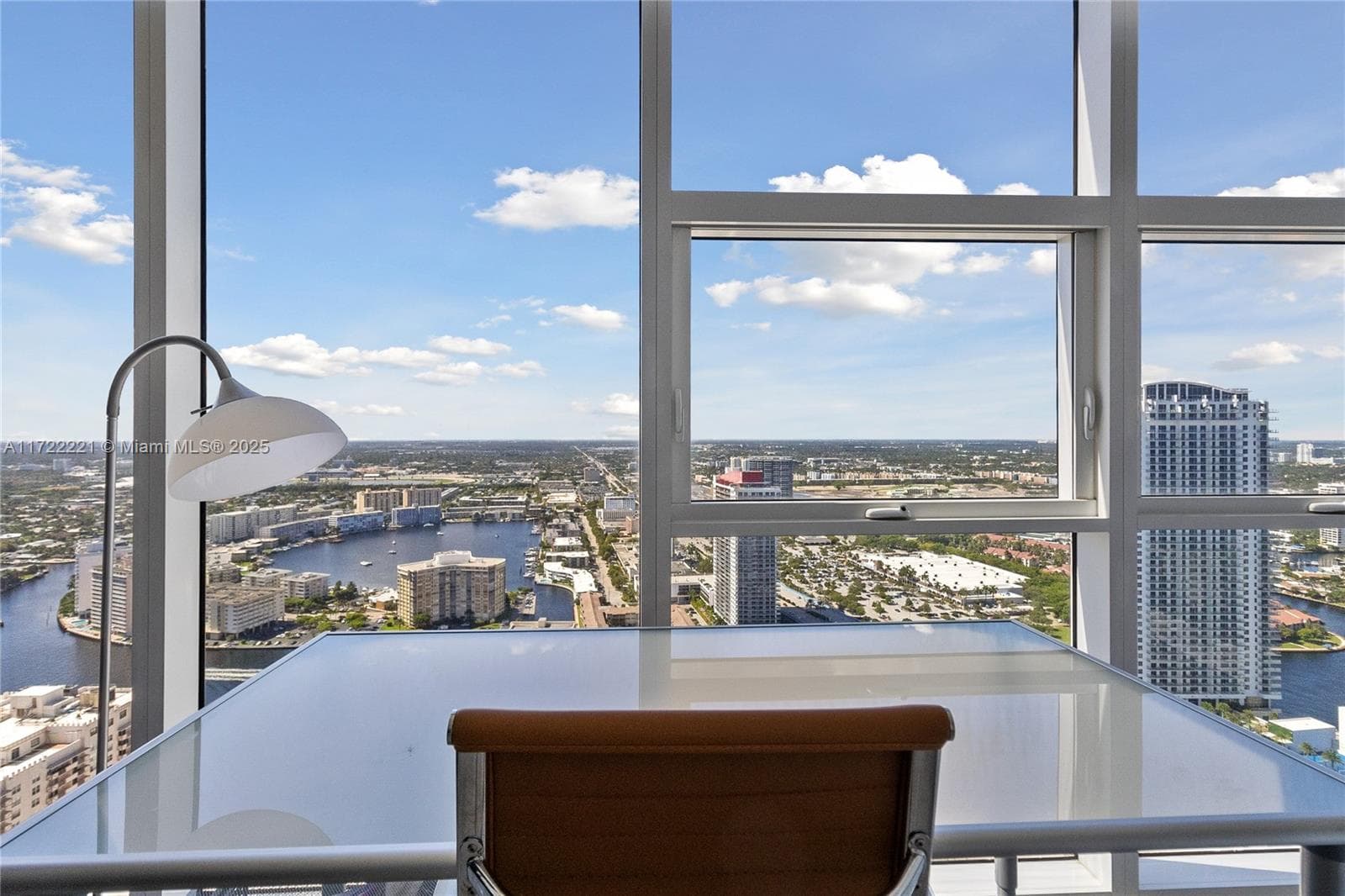 1830 S Ocean Dr 4507 photo 9