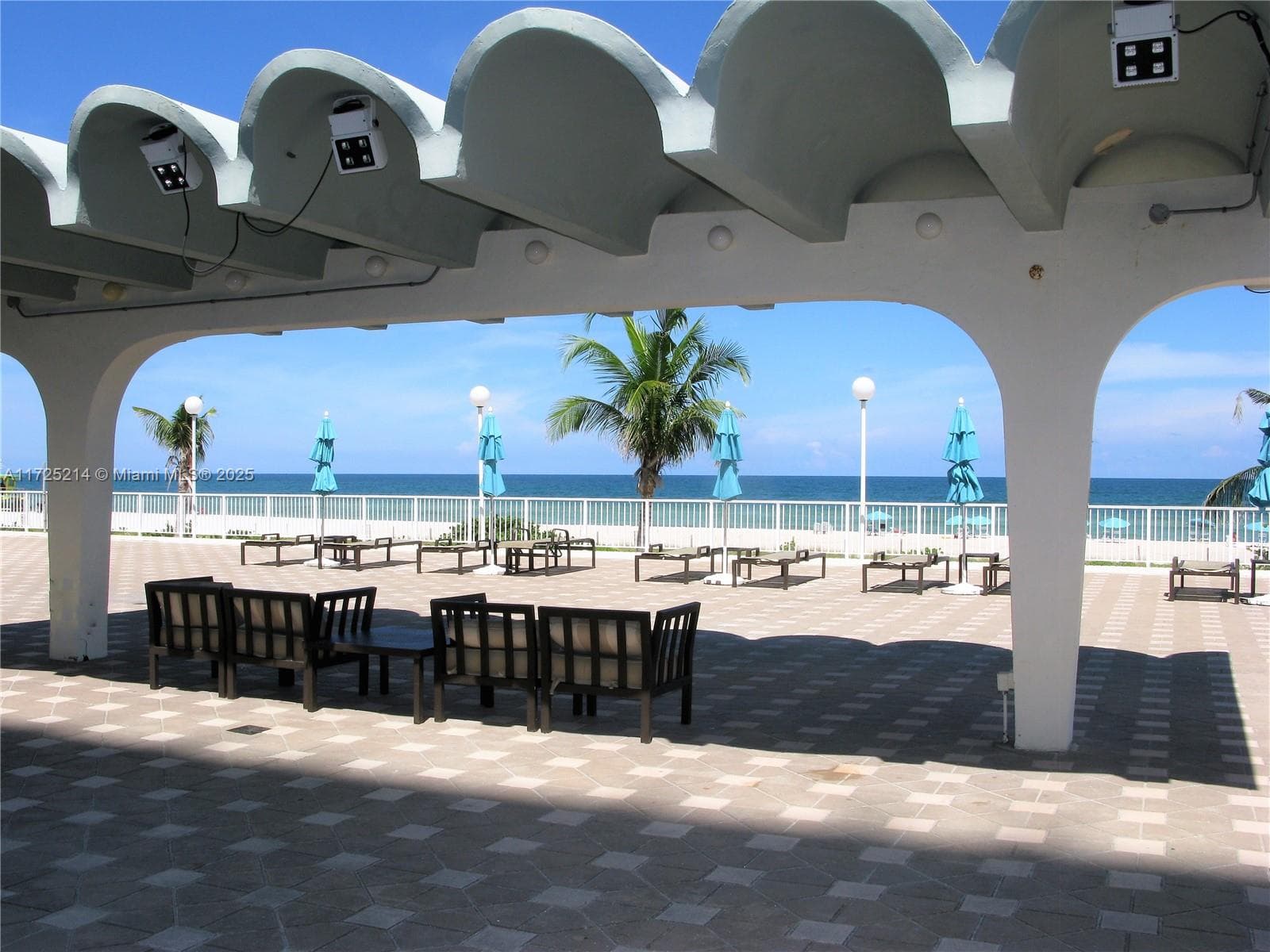5701 Collins Ave 1011 photo 20
