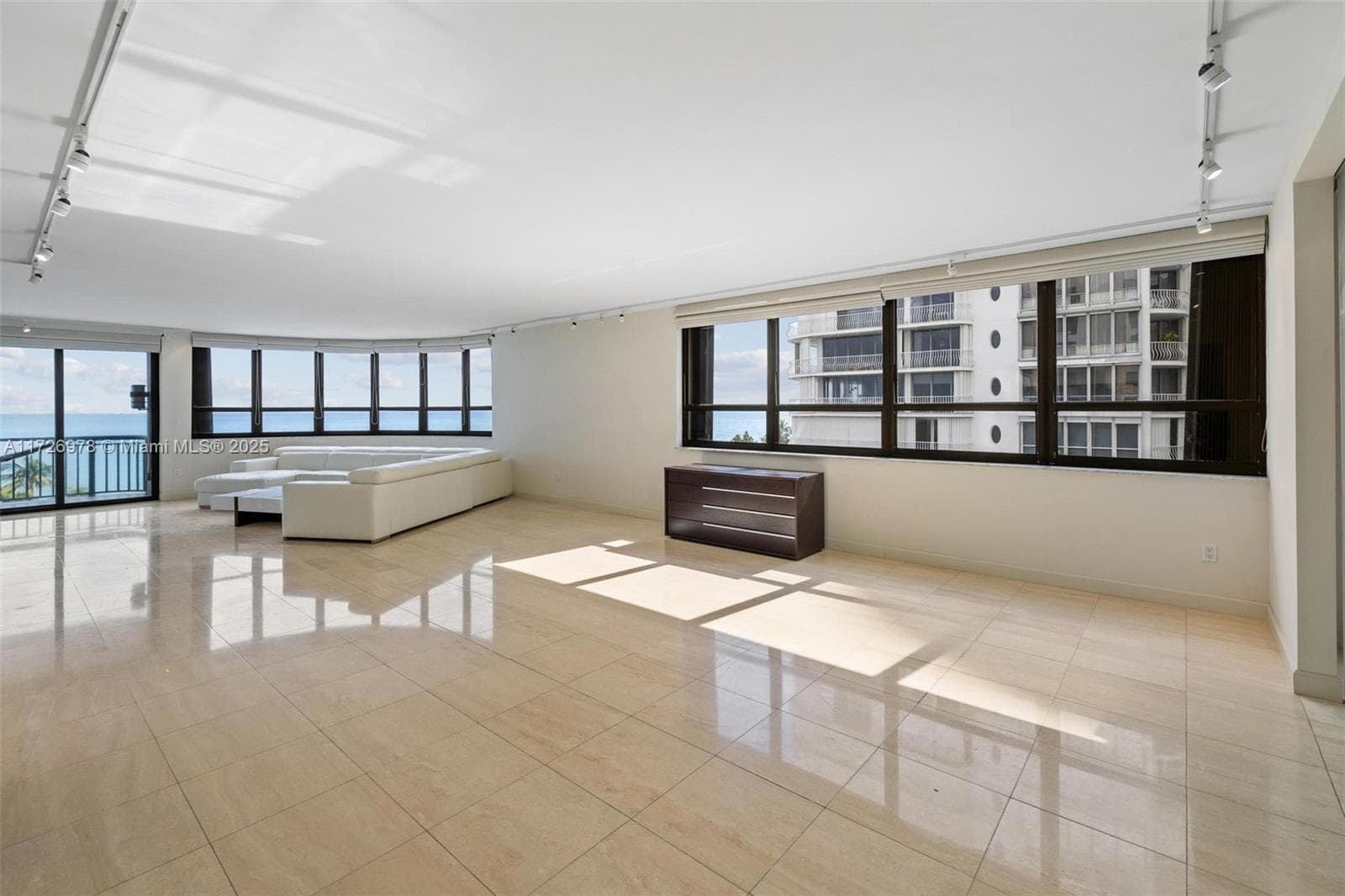 10175 Collins Ave 502 photo 14