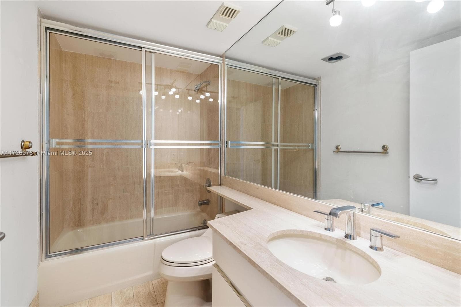 10175 Collins Ave 502 photo 18