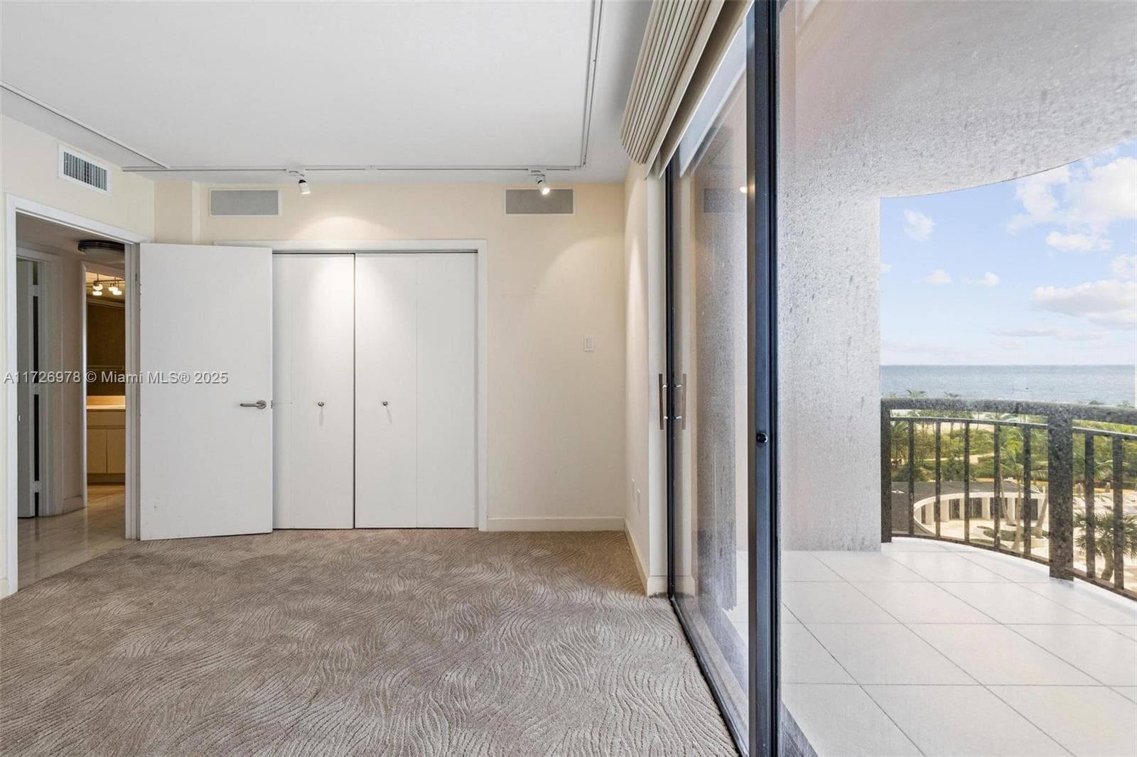 10175 Collins Ave 502 photo 21