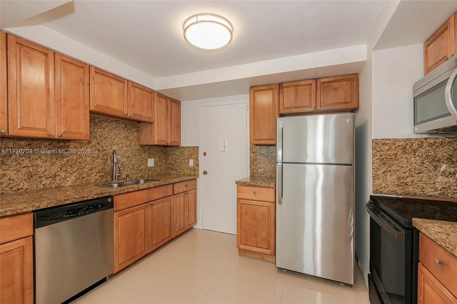 3505 S Ocean Dr 1411 photo 14