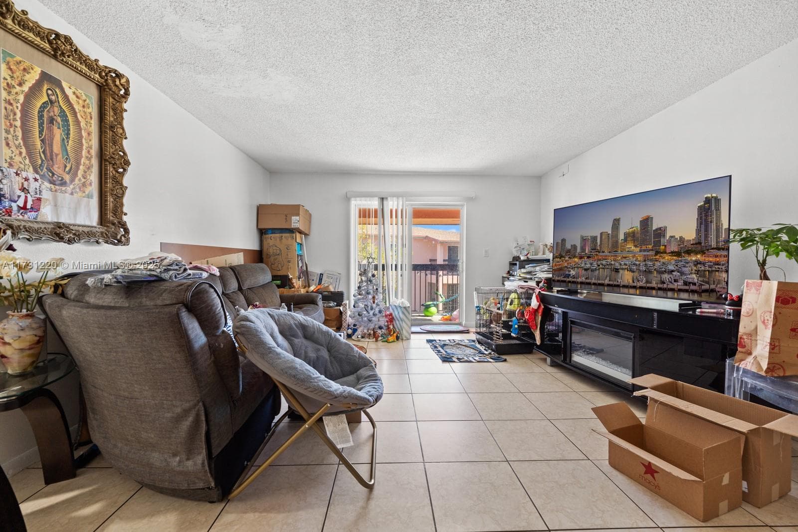 2020 NW 119th St 1122 photo 9
