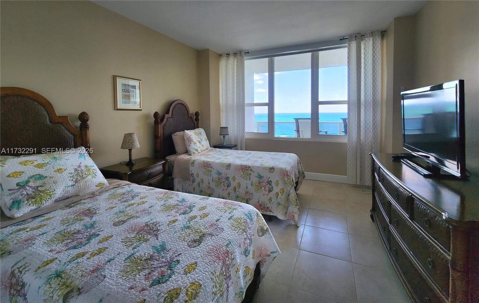 3505 S Ocean Dr 1206 photo 11