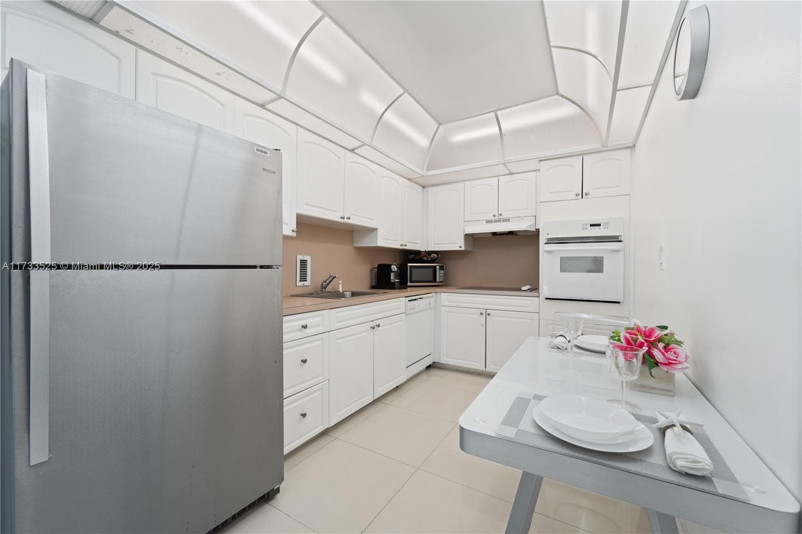 4001 Ocean Dr 10G photo 13