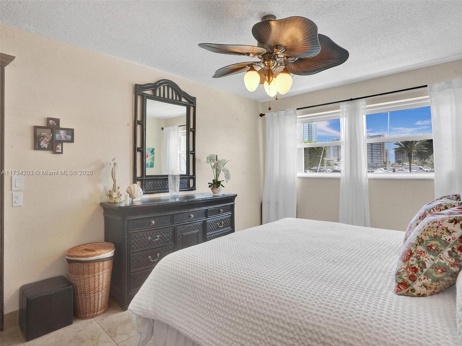2600 Diana Dr 105 photo 8