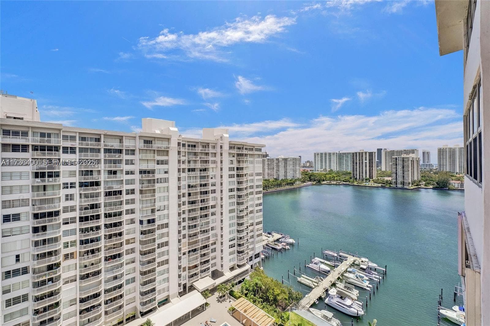 18031 Biscayne Blvd PH01 photo 23