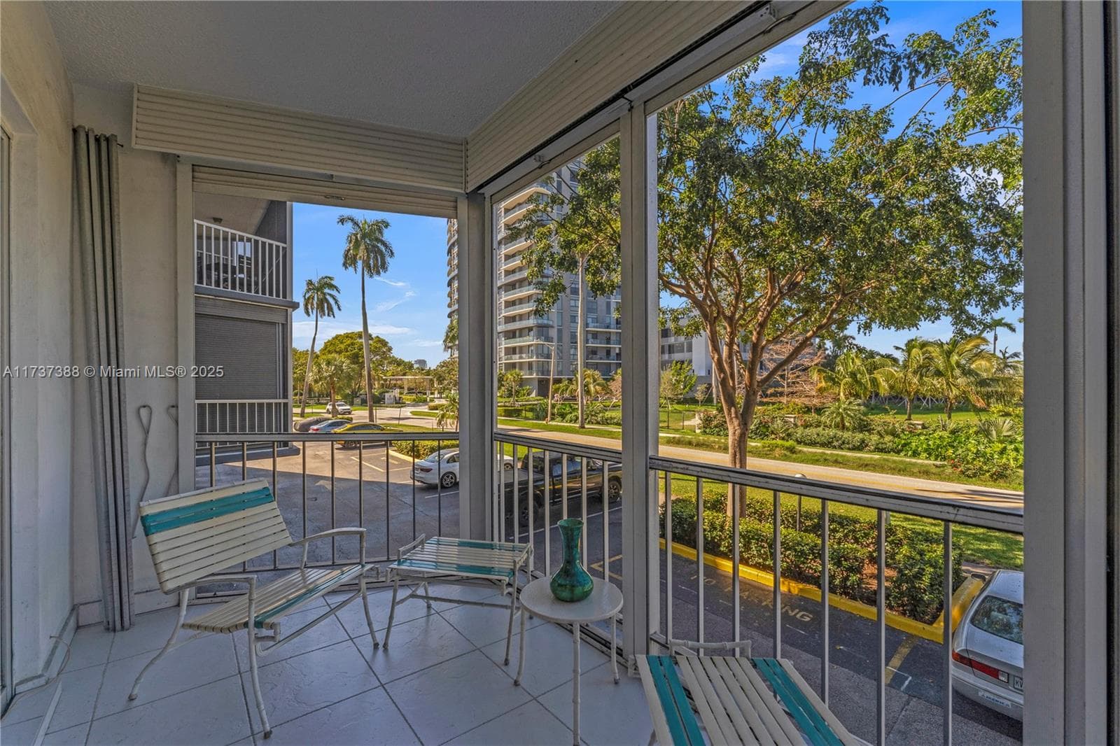 200 Diplomat Pkwy 229 photo 23