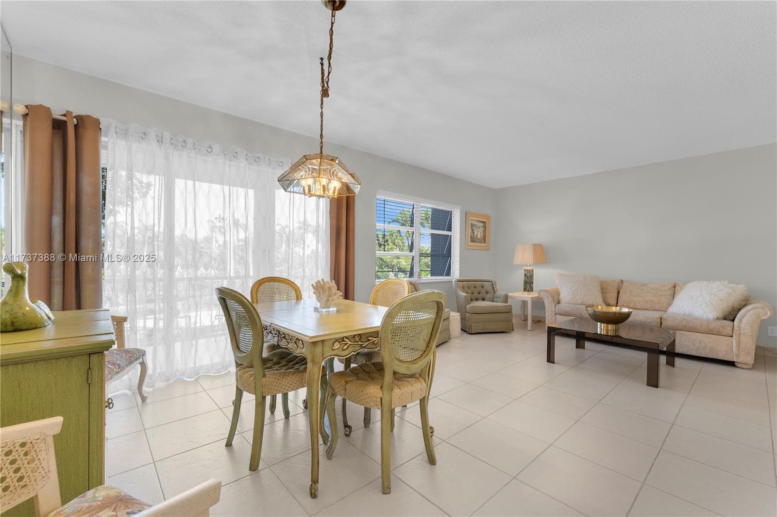 200 Diplomat Pkwy 229 photo 2