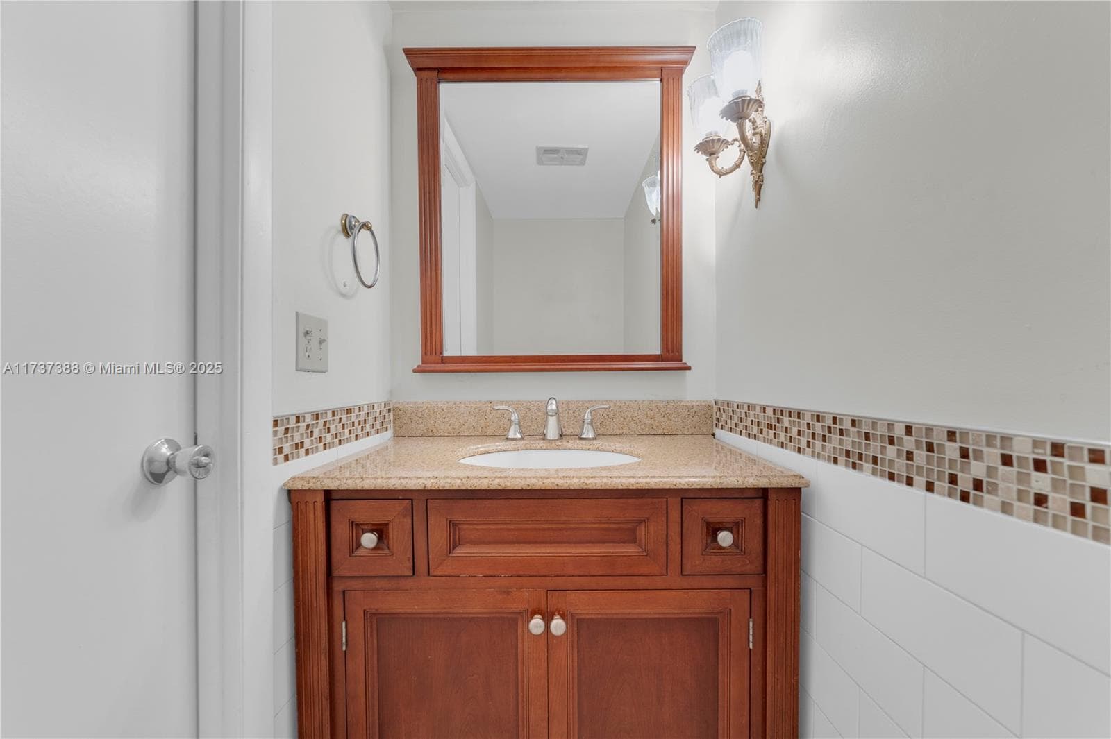 200 Diplomat Pkwy 229 photo 15