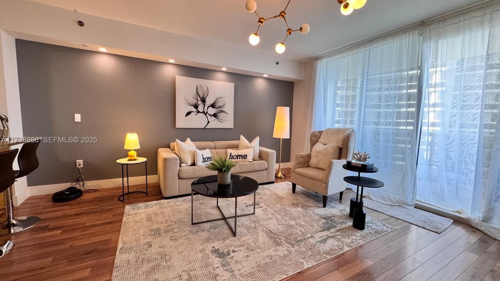1830 Ocean Dr 2209 photo 9