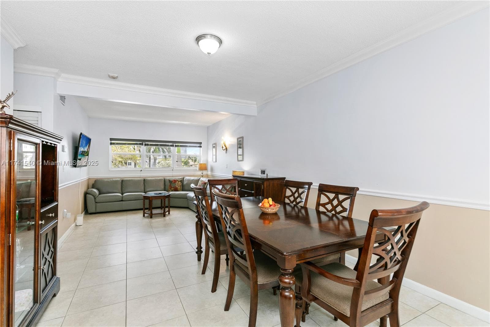 3131 Ocean Dr 211 photo 16