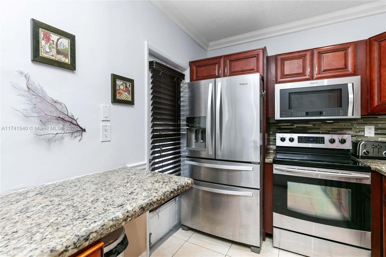 3131 Ocean Dr 211 photo 7