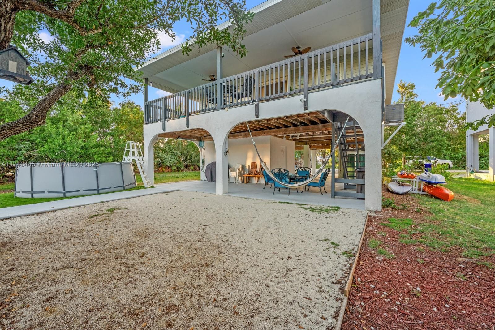 3635 Trade Winds St photo 13