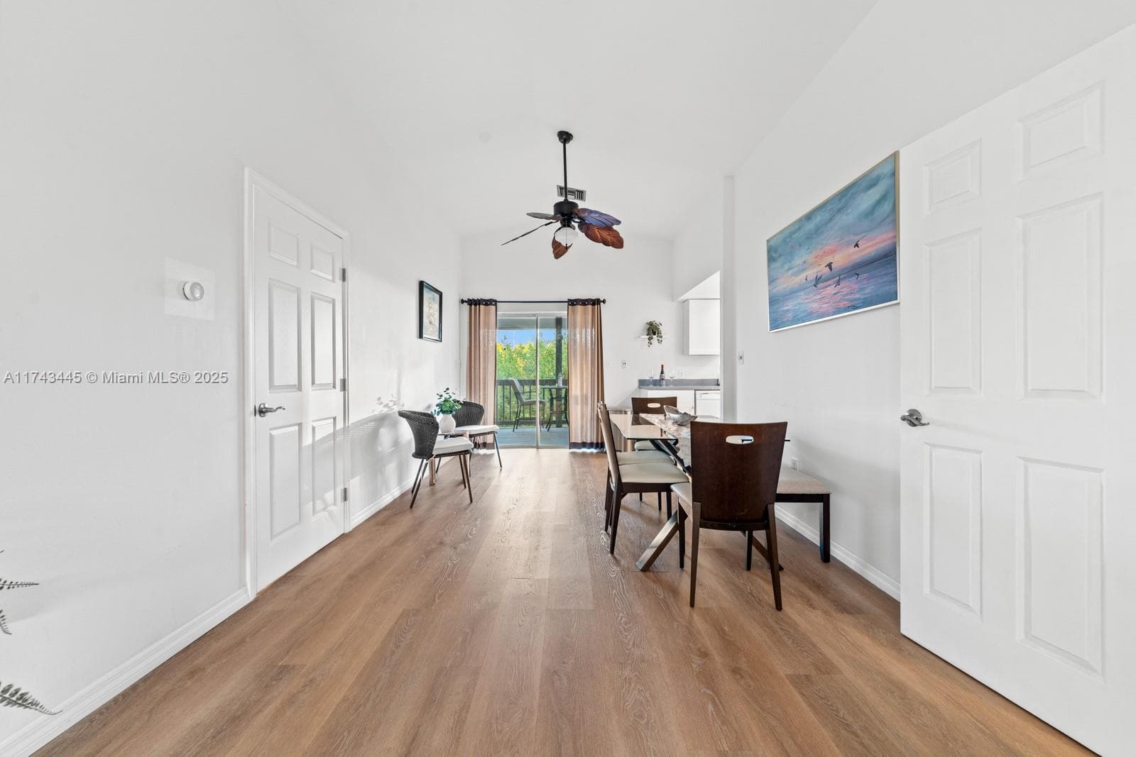 3635 Trade Winds St photo 20