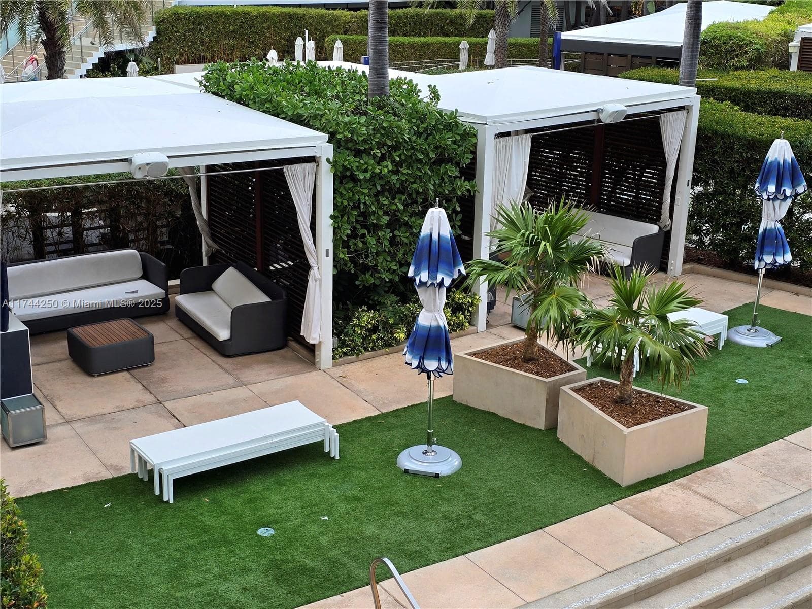 4401 Collins Ave 1401 photo 9