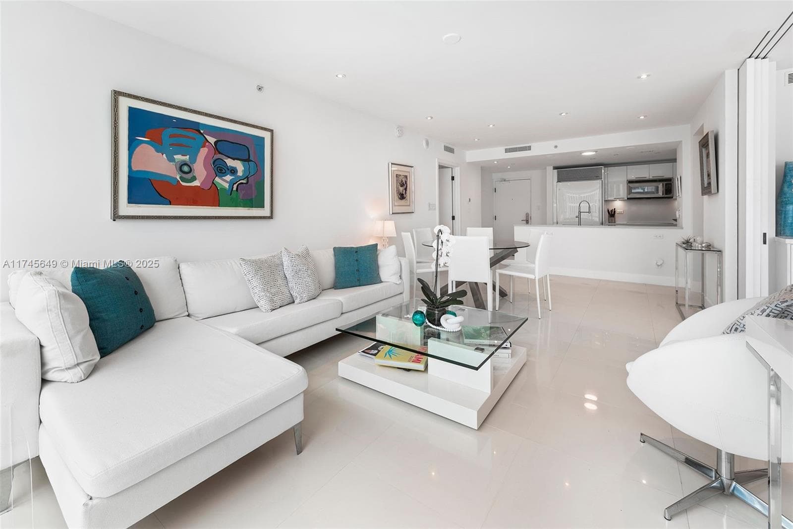 6801 Collins Ave 1206 photo 8