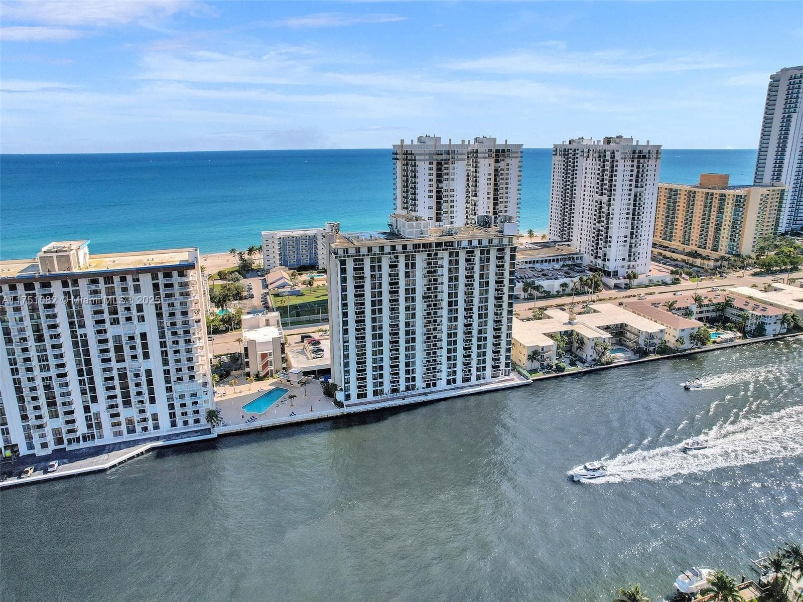 1600 Ocean Dr 14K photo 23