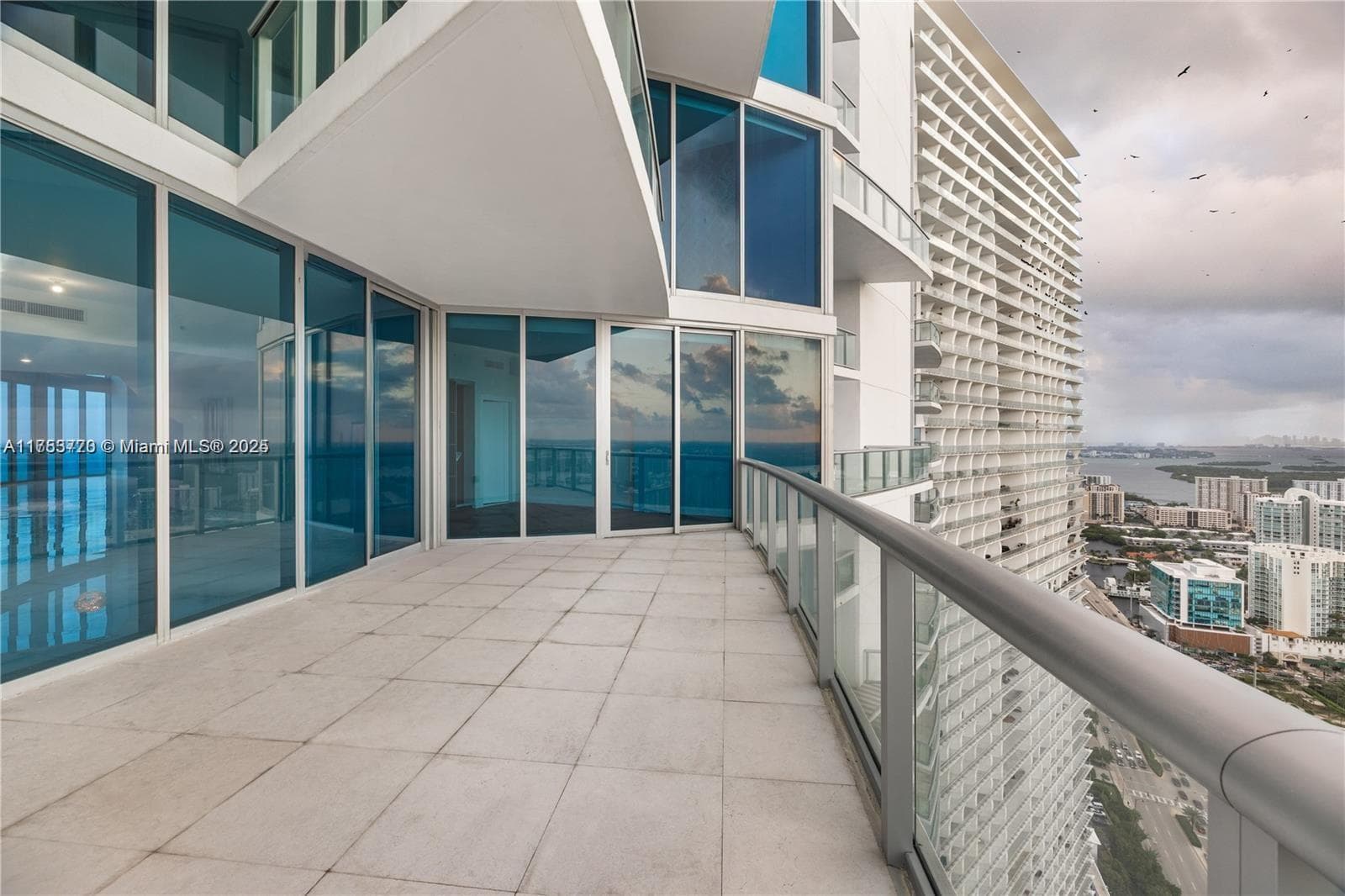 17001 Collins Ave 4705 photo 19