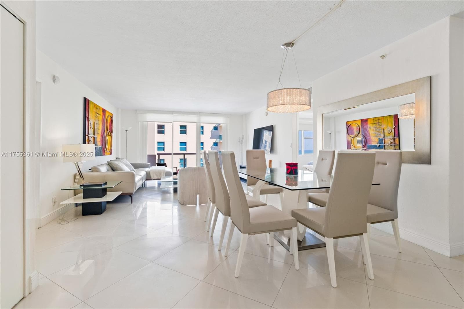 9195 Collins Ave 1103 photo 2