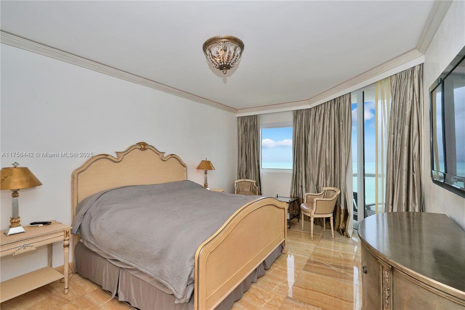 17875 Collins Ave 3605 photo 6