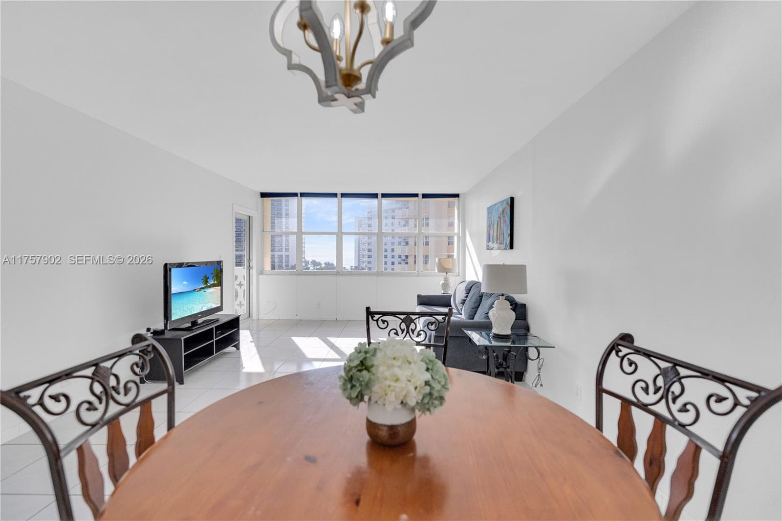 1817 S Ocean Dr 827 photo 8