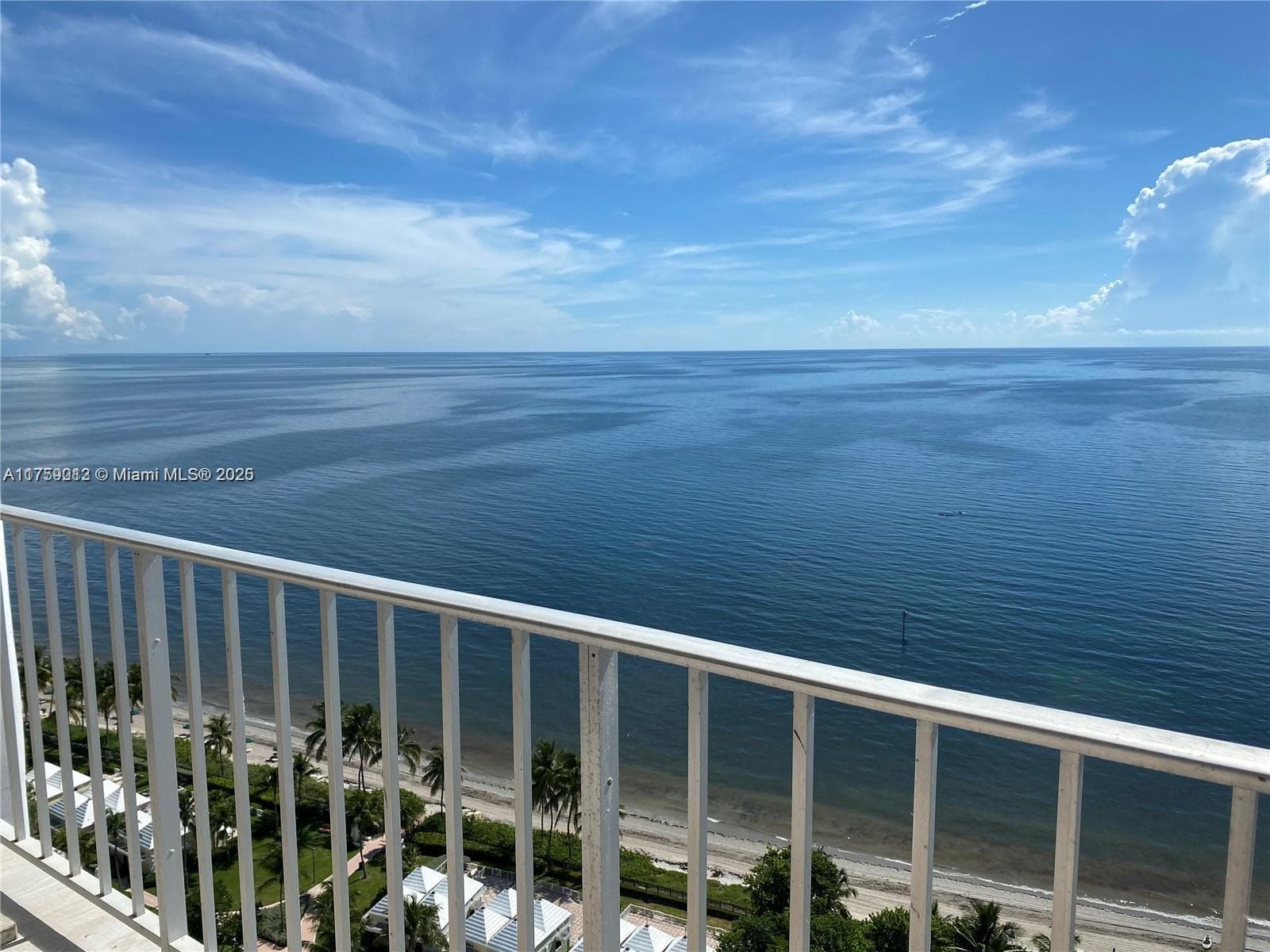 881 Ocean Dr 22F photo 1