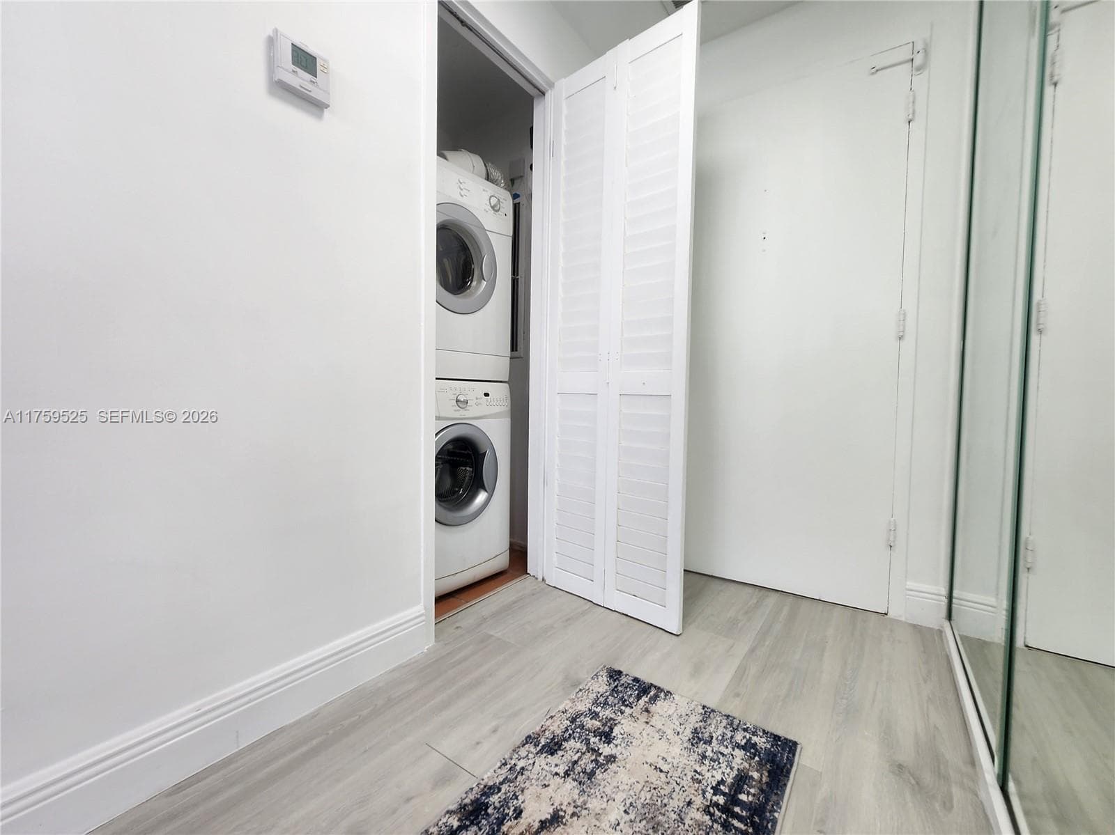 3505 S Ocean Dr 1014 photo 14