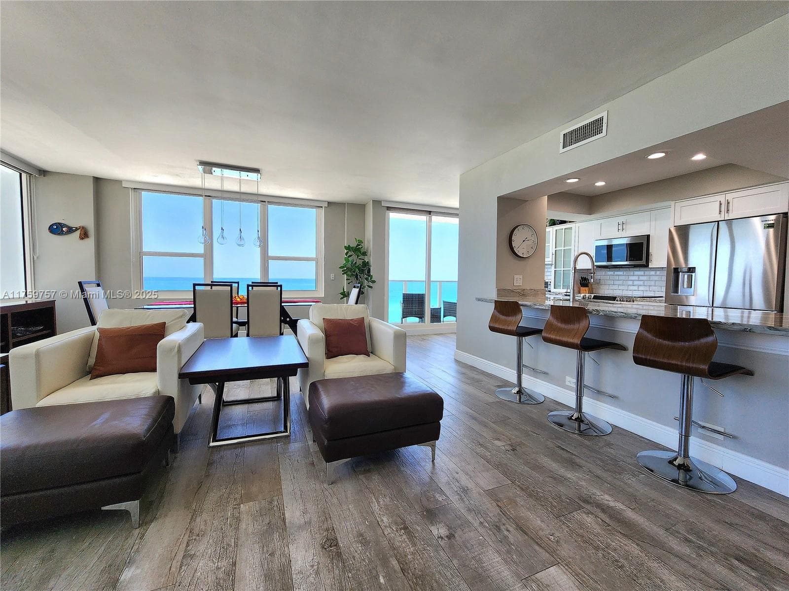 3505 S Ocean Dr 612 photo 24