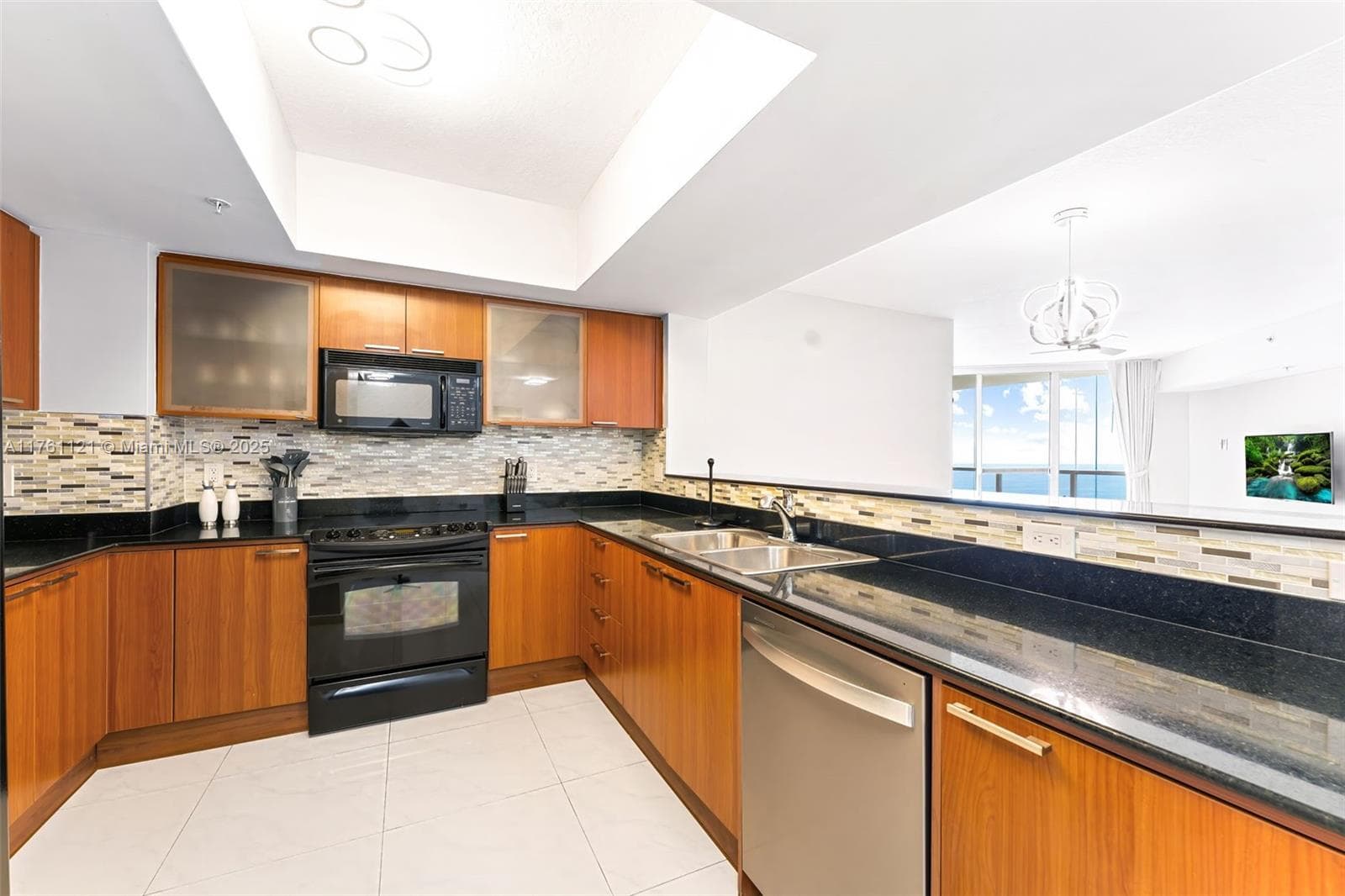 16699 Collins Ave 2810 photo 8
