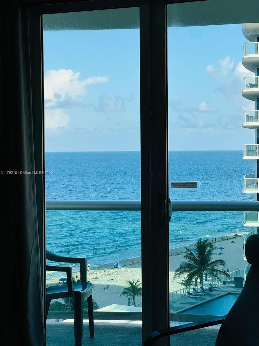 3901 Ocean Dr 10G photo 12