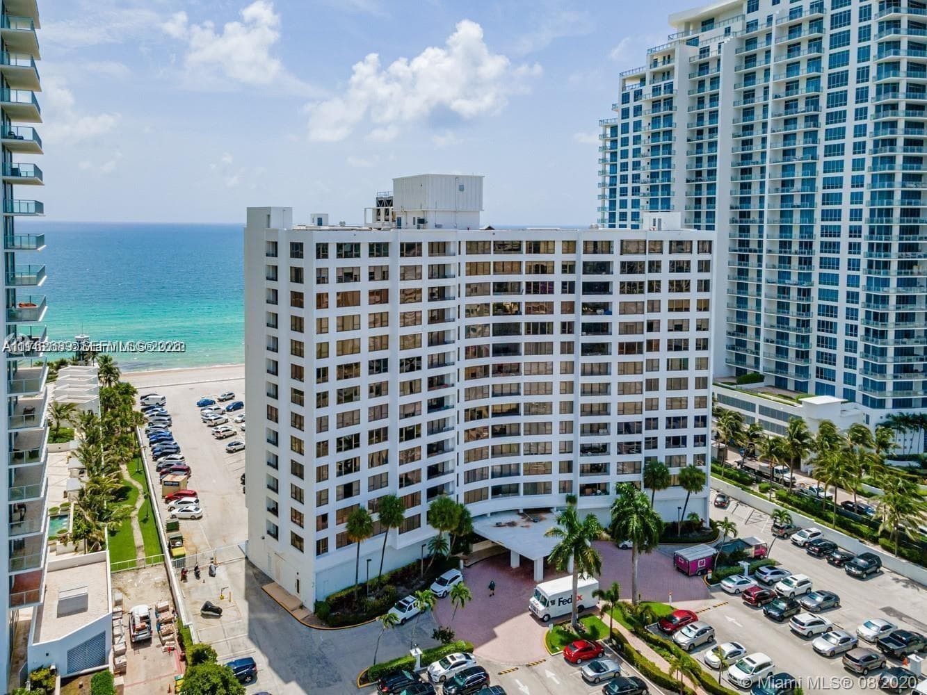 3505 S Ocean Dr 819 photo 24