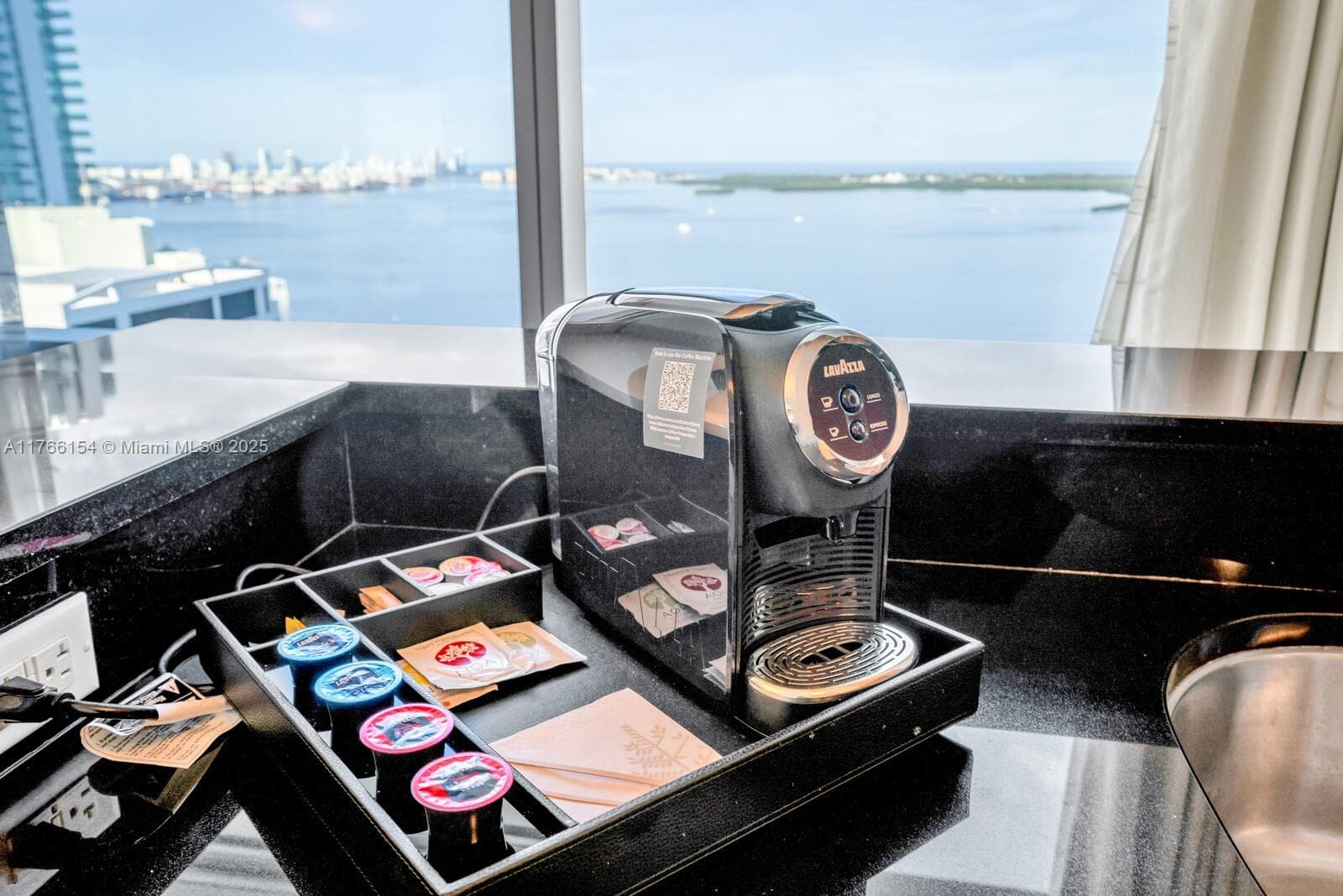 1435 Brickell Ave 3607 photo 6