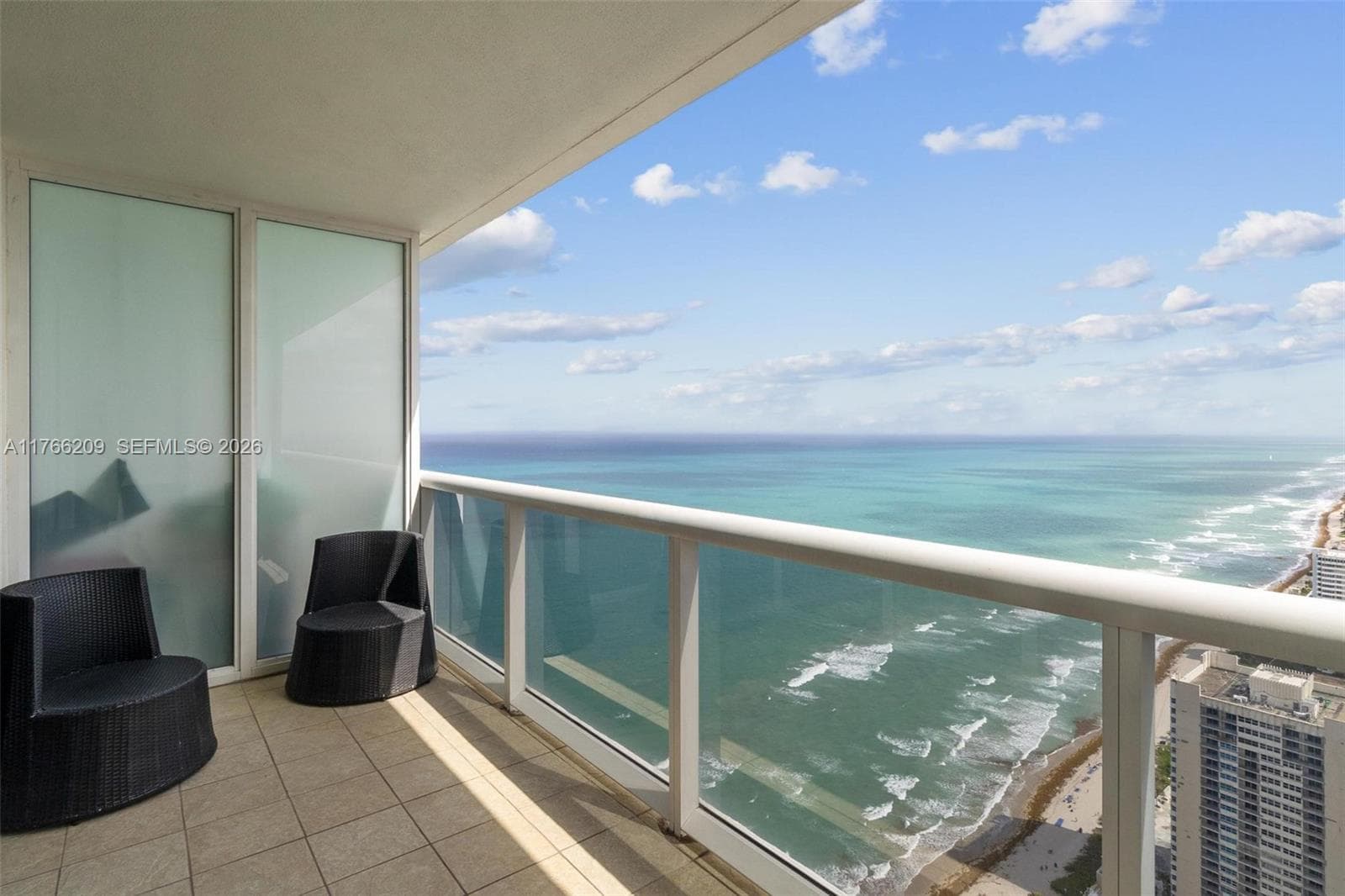 1830 S OCEAN DR 4705 photo 10
