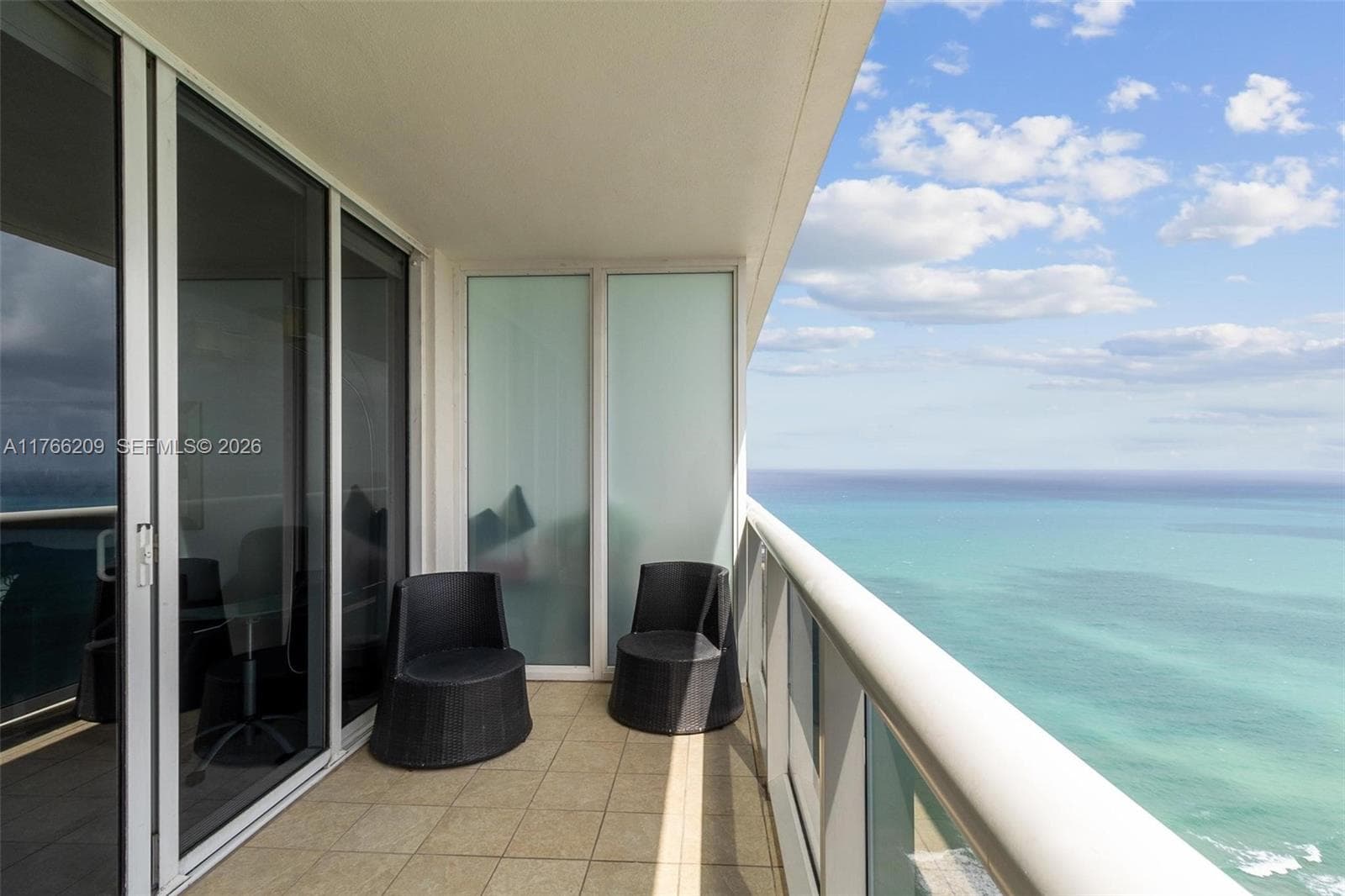 1830 S OCEAN DR 4705 photo 11