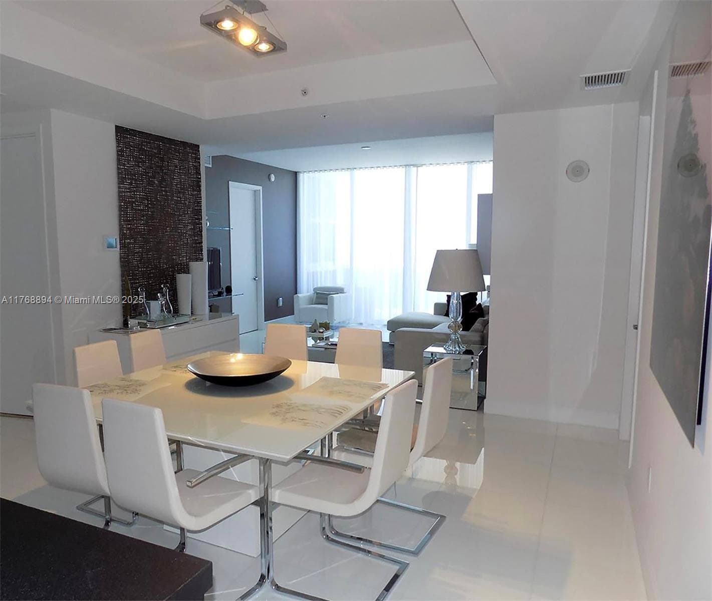 18201 Collins Ave 3906 photo 6