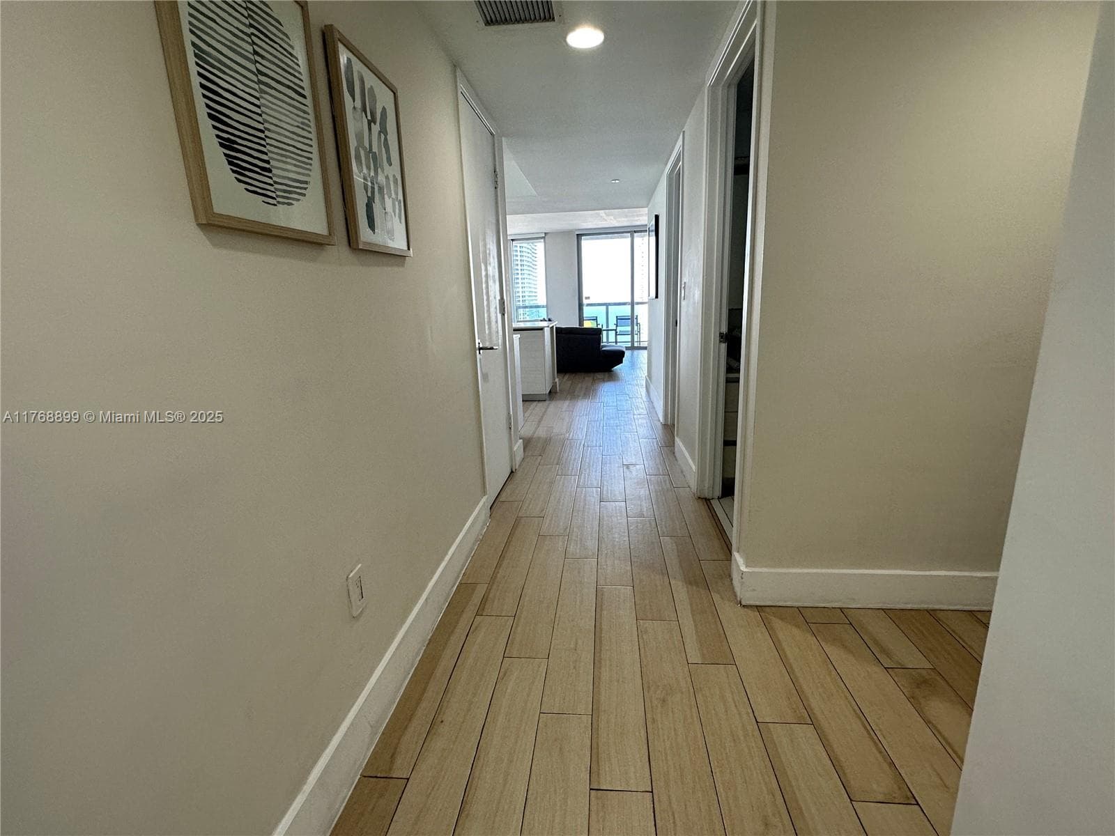 2600 Hallandale Beach Blvd T2202 photo 9