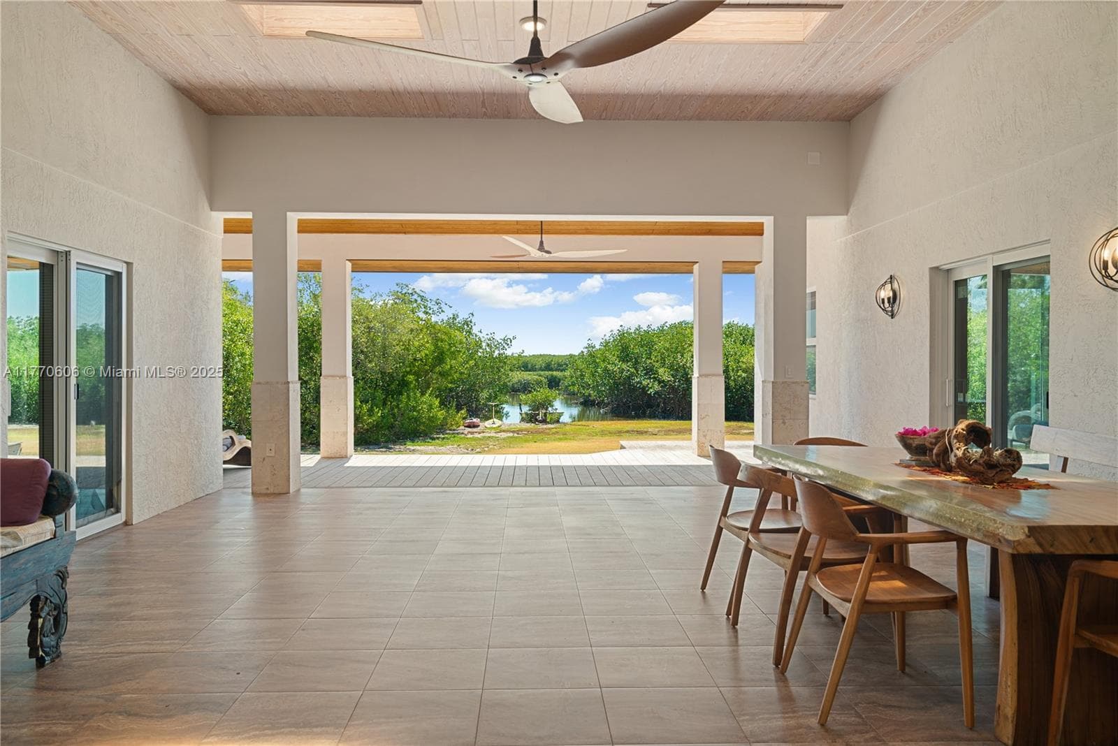 120 Coco Plum Rd S photo 25