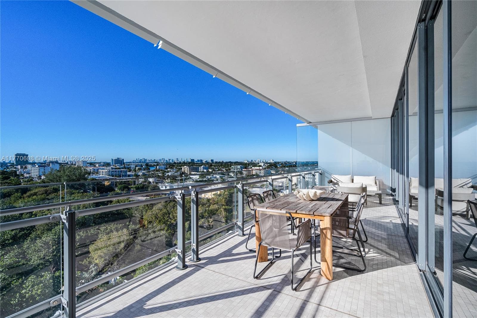 8701 Collins Ave 804 photo 25