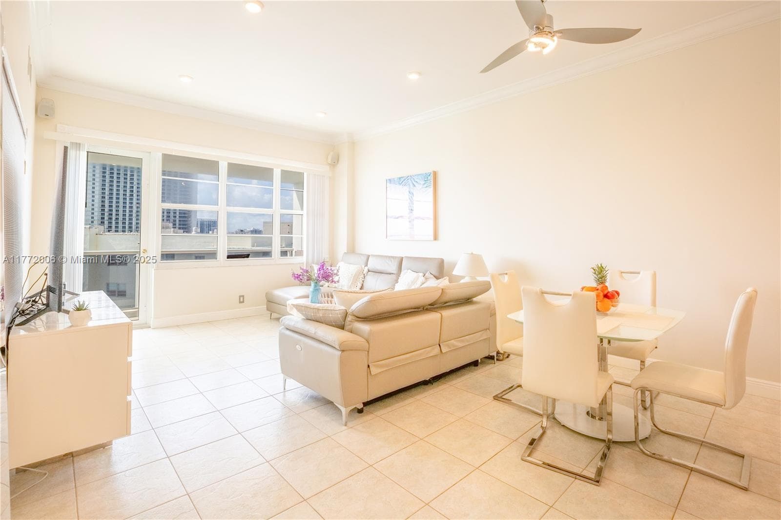 3725 Ocean Dr PH18 photo 6